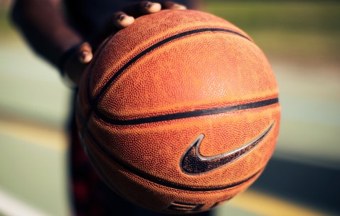 开云-足球晨报，窗口期浙江队出局，广州队荷甲绝杀引热议，毕尔巴鄂竞技清晨复出，足球晨报，浙江队窗口期出局，广州队荷甲绝杀引热议，毕尔巴鄂竞技清晨复出