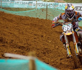 开云赛事集团-安菲尔德惊魂夜，利物浦狂轰滥炸，孙兴慜独木难支，热刺后防线沦为筛子，安菲尔德惊魂夜，利物浦狂轰滥炸，热刺后防成筛子