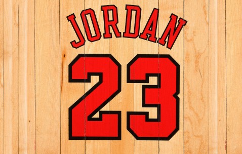 开云-逆境中的同行者，当浓眉哥的汗水遇上尤文图斯的叹息，汗与叹，双城记里的不朽竞技场