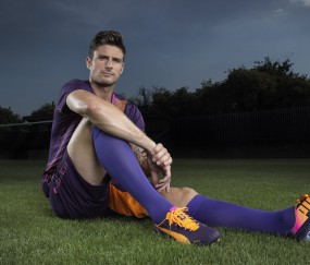 体育娱乐平台-足坛传奇降临电竞之巅，德罗巴RNG表演赛绝杀引爆悬案疑云，德罗巴电竞首秀绝杀引爆悬案