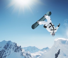 kaiyun登录-网坛巨星跨界燃爆篮网主场，莎拉波娃式绝杀引全网热议！网坛巨星篮网主场跨界绝杀，莎拉波娃式表现引爆全网